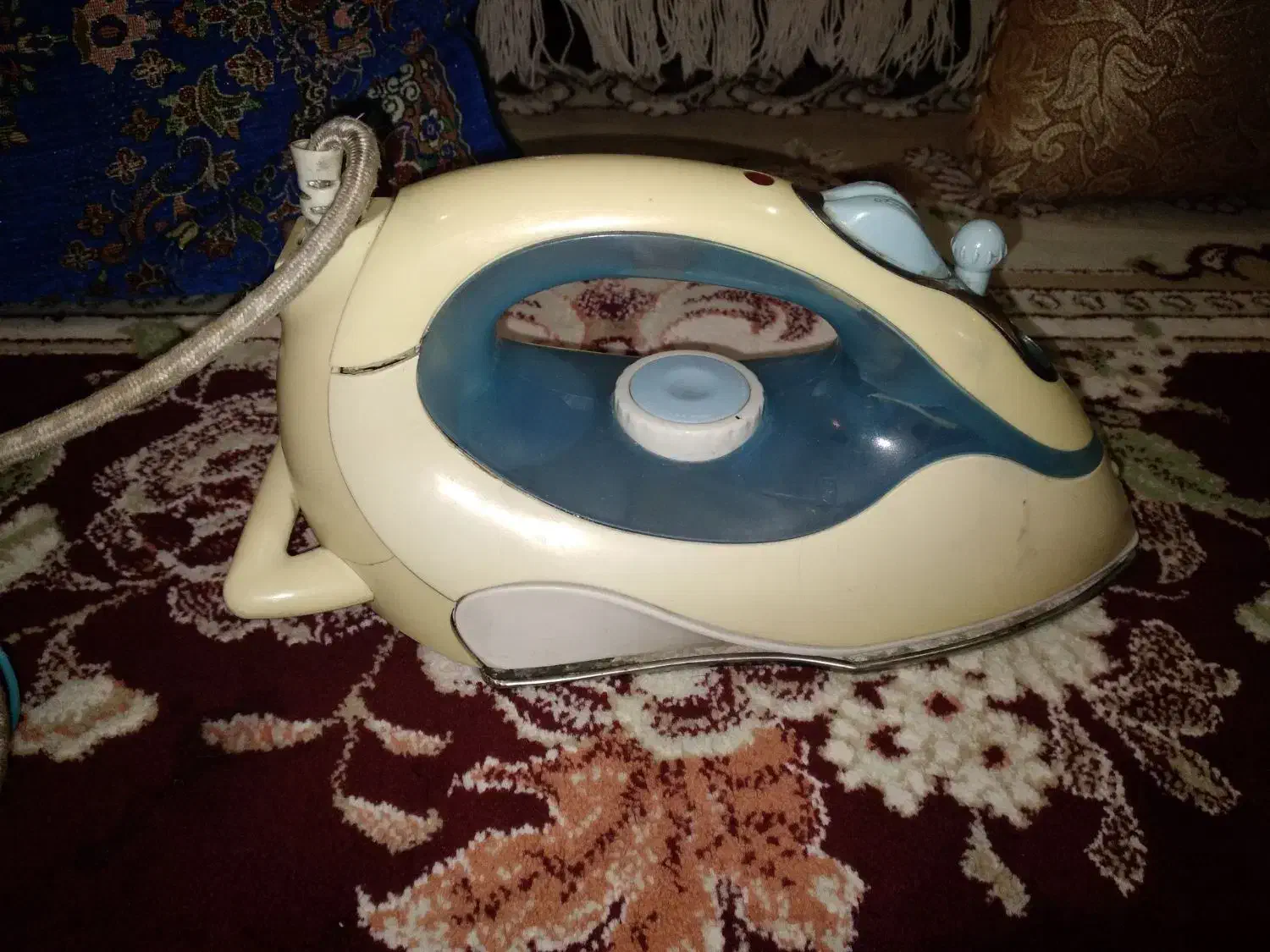 اتو لباس..  فقط ۵۰۰ تومن|اتو و لوازم اتو|رامهرمز, |دیوار