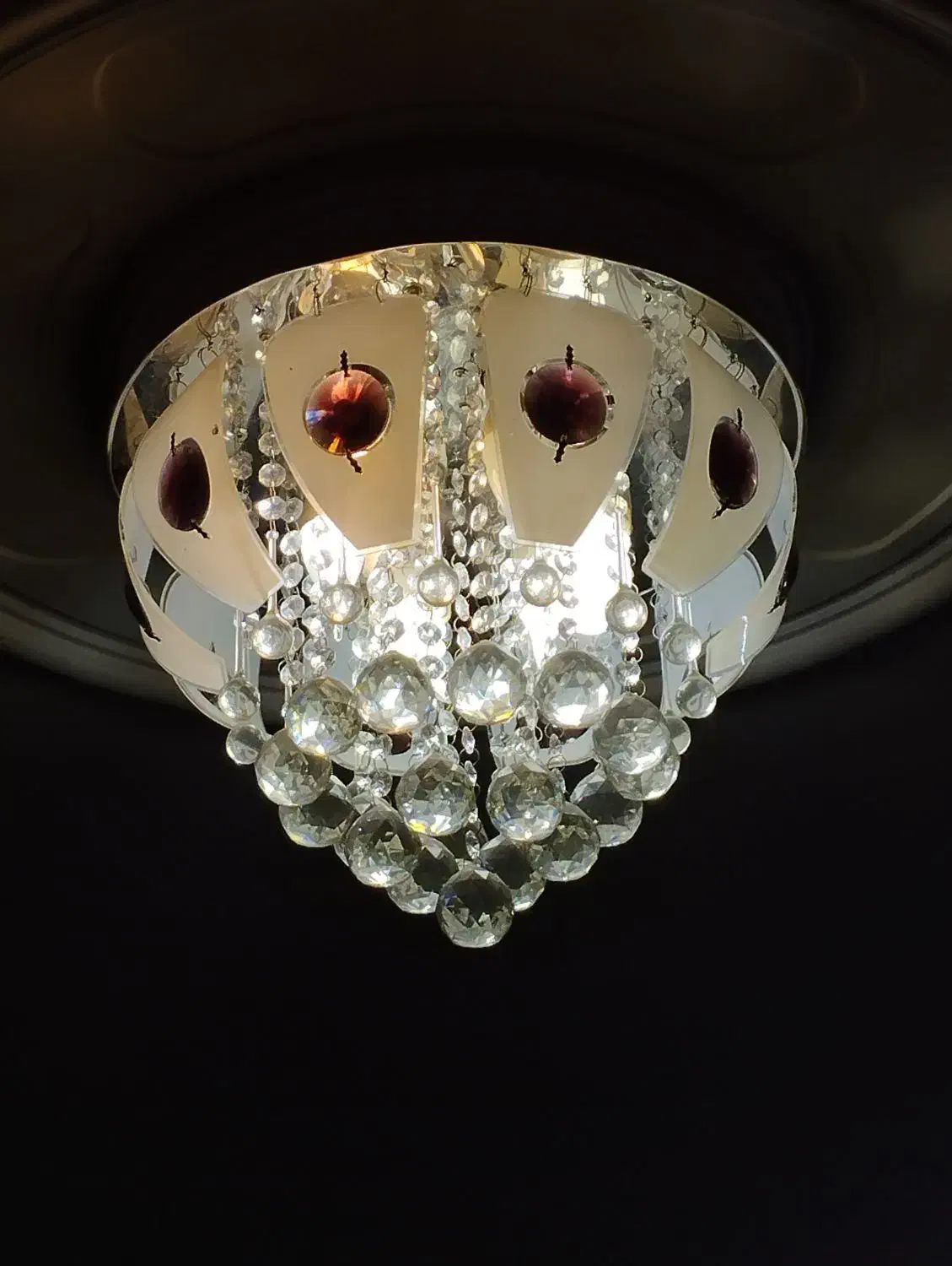 یک جفت لوستر سقفی|لوستر و چراغ آویز|مرند, |دیوار