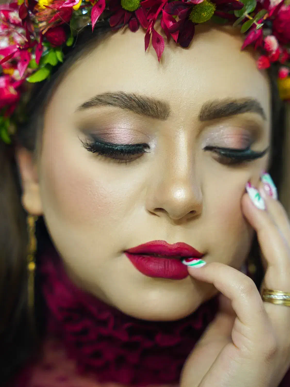 مدل میکاپ|خدمات آرایشگری و زیبایی|فولادشهر, A4|دیوار