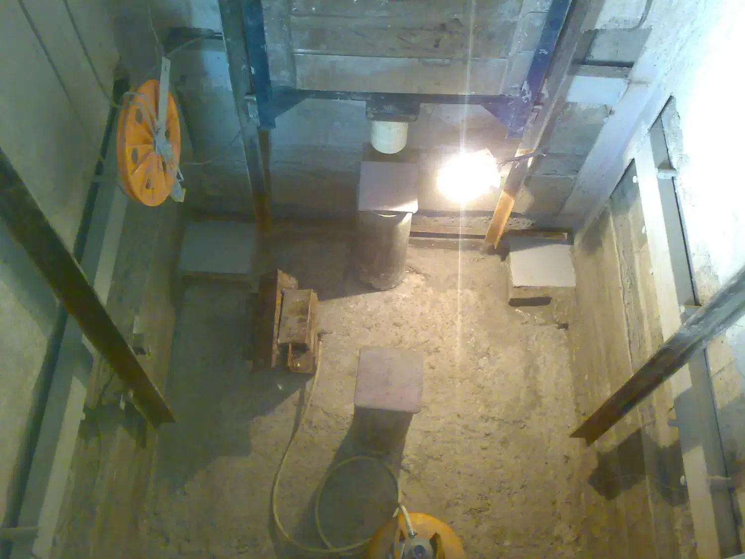 آببندی و نانو چاهک آسانسور|خدمات پیشه و مهارت|رشت, گلباغ نماز|دیوار