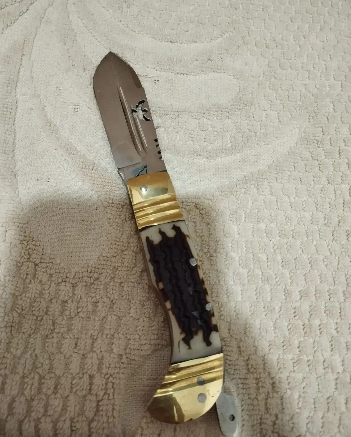 چاقو|کوهنوردی و کمپینگ|بم, |دیوار