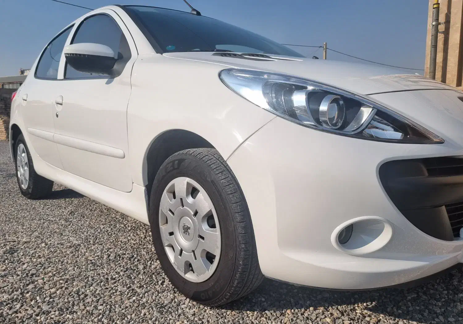 پژو ۲۰۷ اتومات مدل ۹۹|خودرو سواری و وانت|خمینی‌شهر, |دیوار