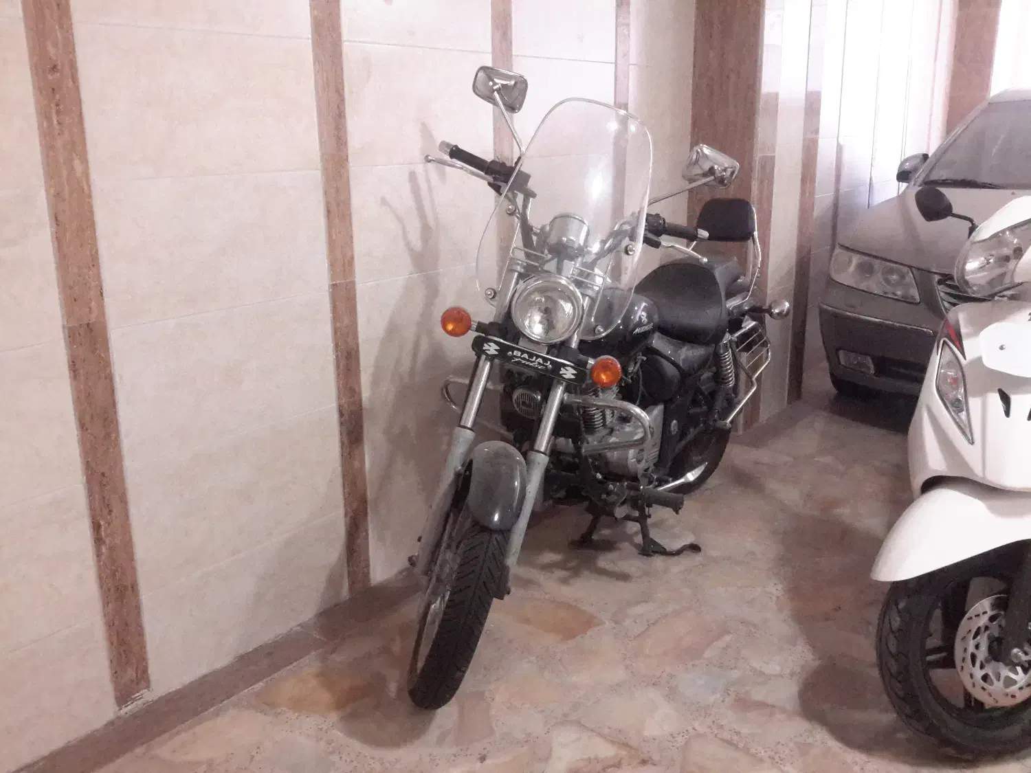 اونجر ۲۲۰ مشکی کم کارکرد|موتورسیکلت|تهران, اختیاریه|دیوار