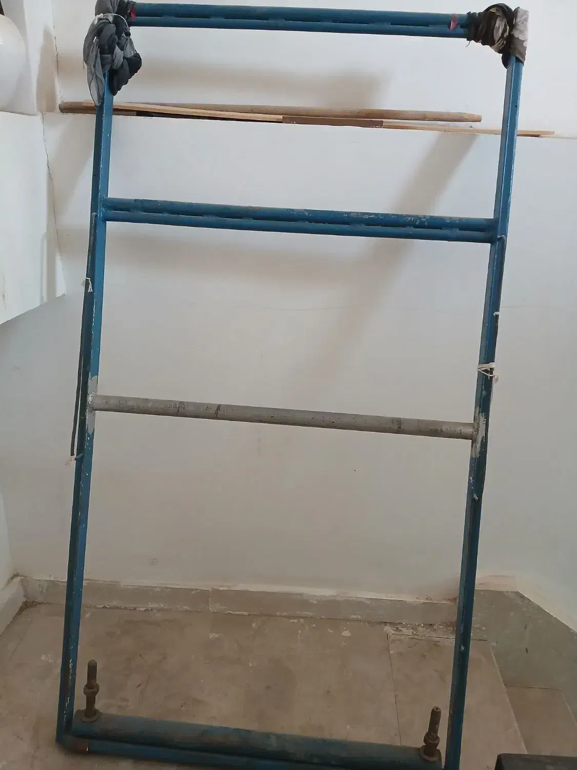 دارقالی|لوازم خیاطی و بافتنی|اهر, |دیوار