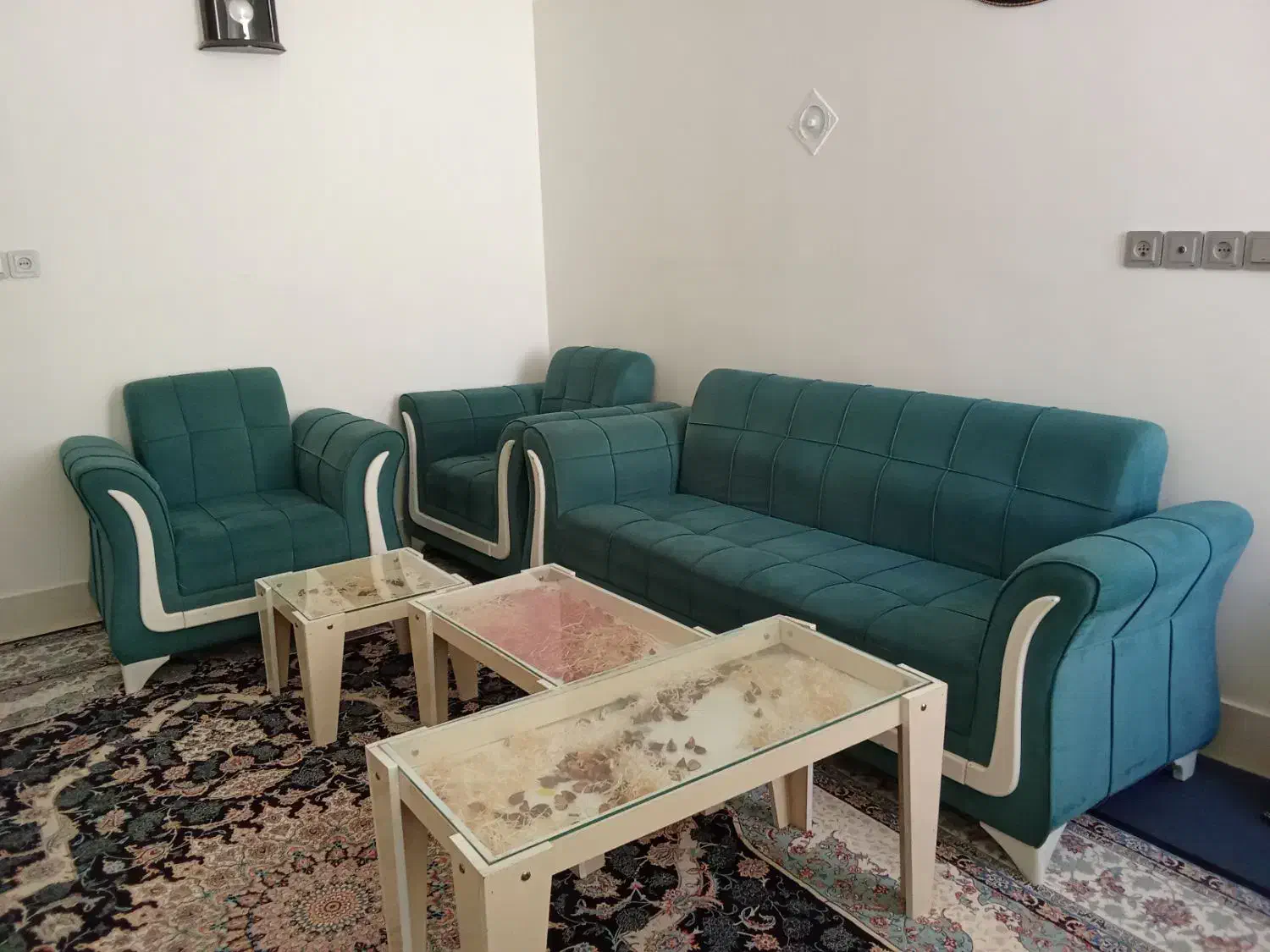 مبل پنج نفره کاملا سالم|مبلمان خانگی و میز عسلی|خواف, |دیوار