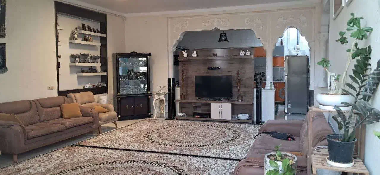 خونه ویلایی فروشی|فروش خانه و ویلا|گناباد, |دیوار