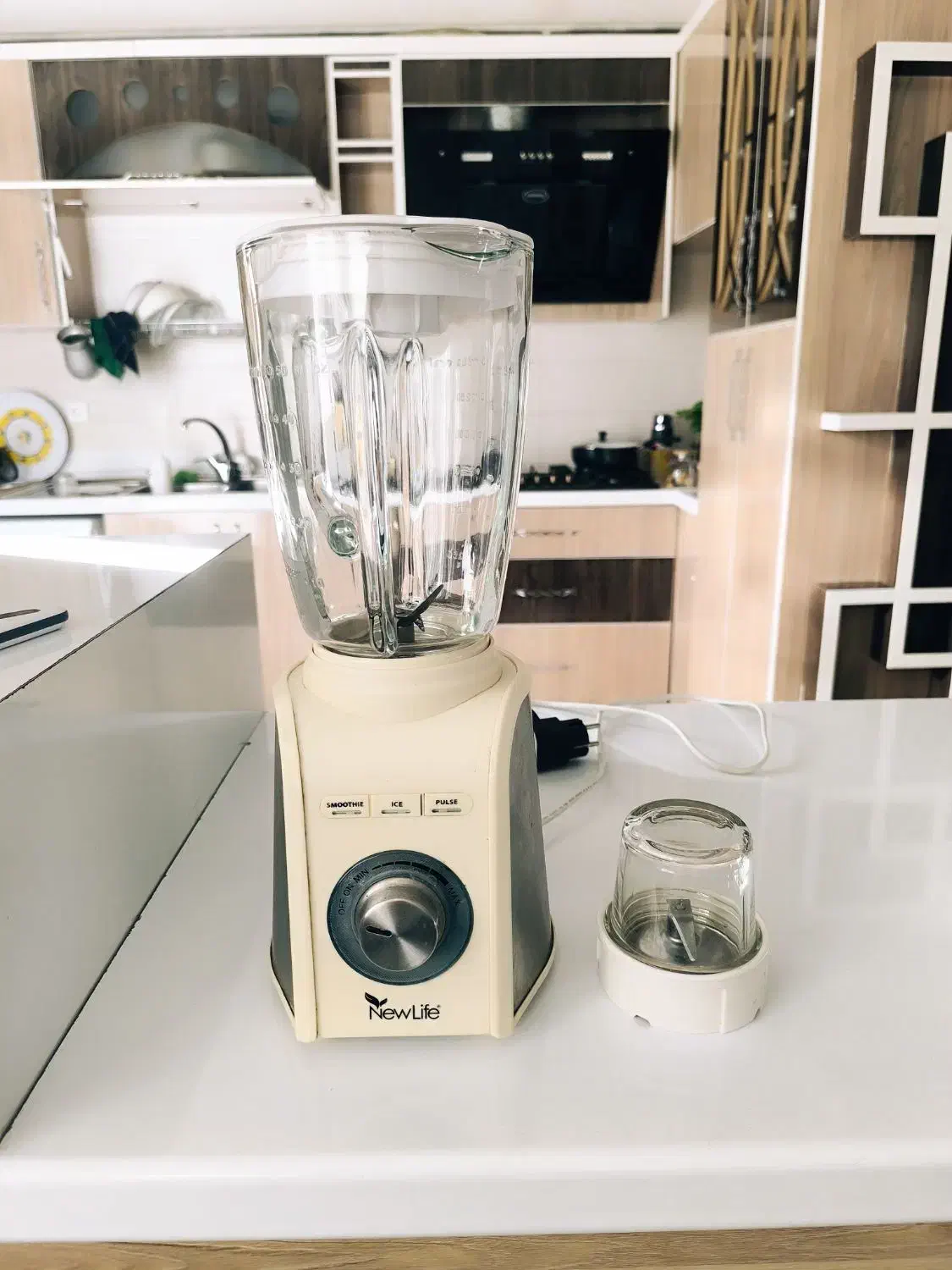 مخلوط کن و آسیاب کن نیولایف|خردکن، آسیاب، غذاساز|جوانرود, |دیوار