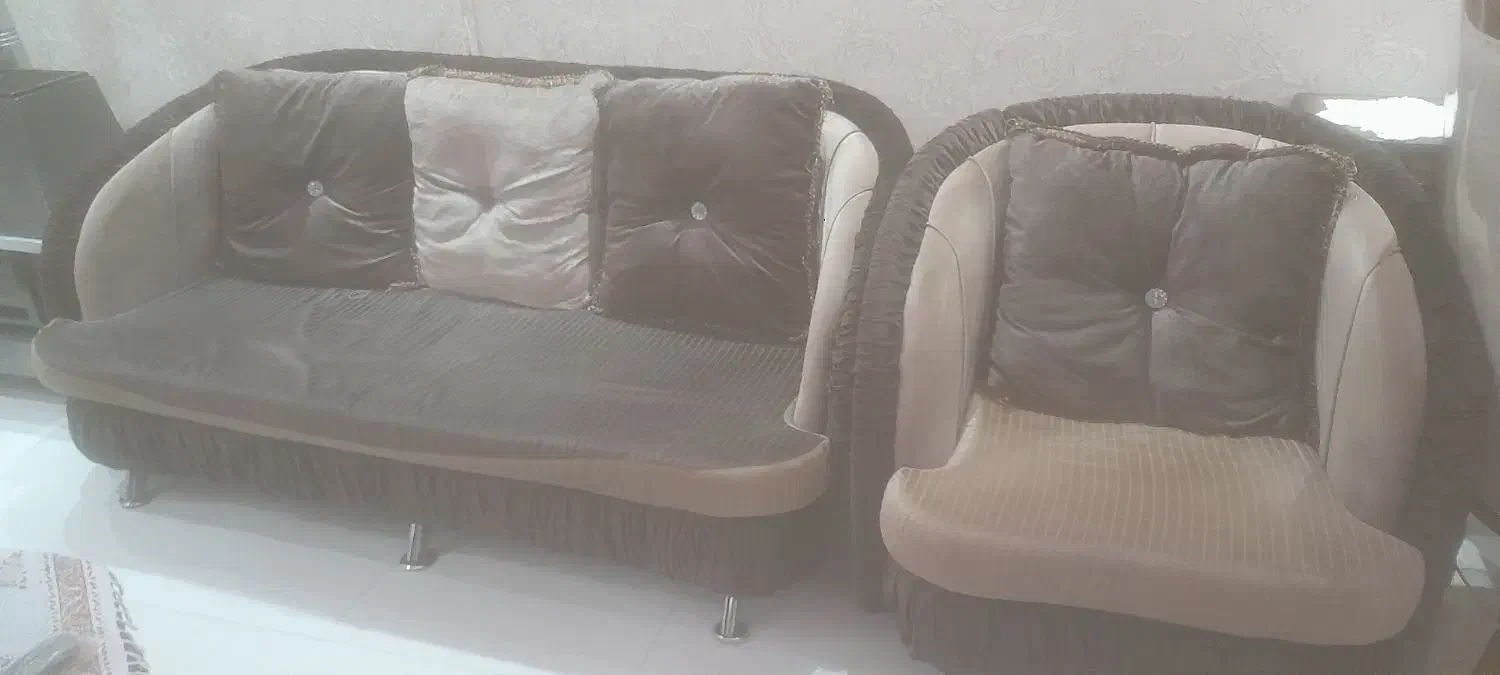 مبلمان راحتی|مبلمان خانگی و میز عسلی|بروجرد, |دیوار