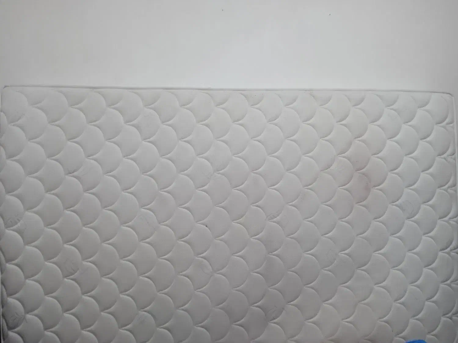 تشک دو نفره|تشک تختخواب|صدرا-فارس, فاز ۲|دیوار