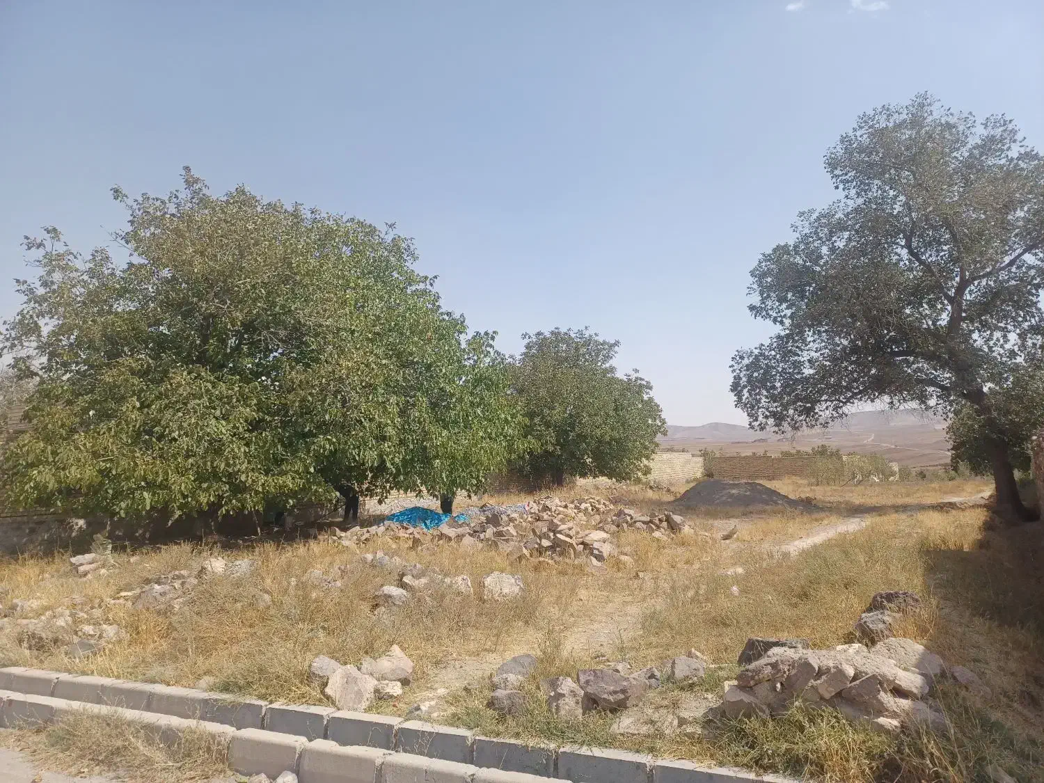 زمین مسکونی استان قزوین روستای بکندی|فروش زمین و ملک کلنگی|کوهین, |دیوار