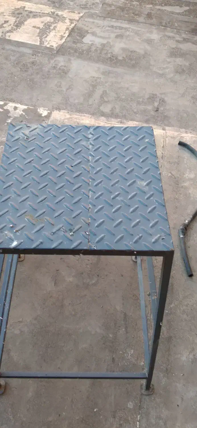 چارپایه|ابزارآلات|همدان, |دیوار