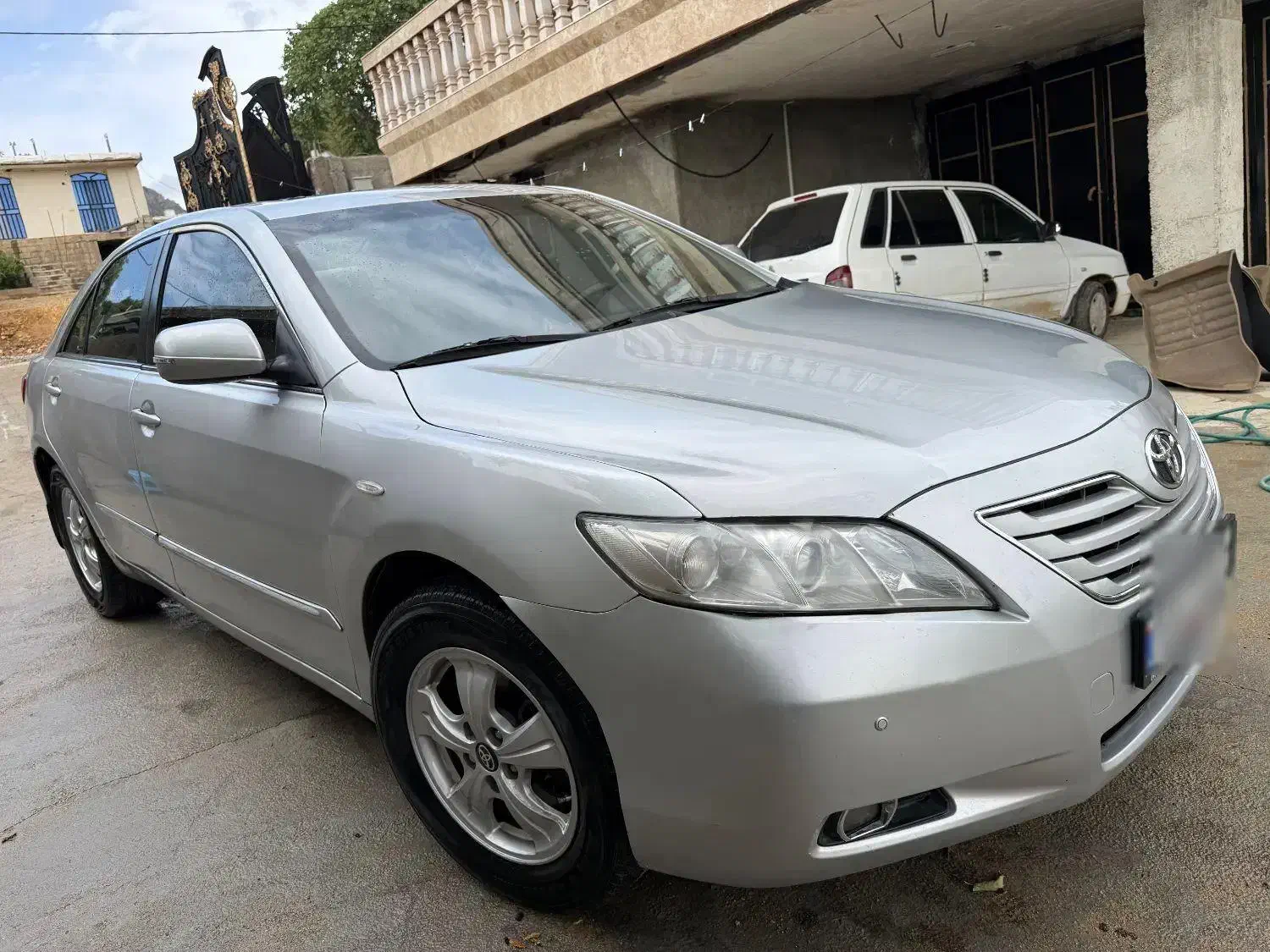 Toyota Camry|خودرو سواری و وانت|کامفیروز, |دیوار