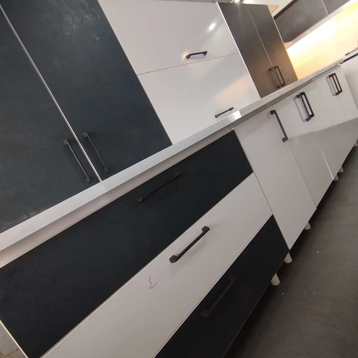 کابینت اماده نصب در همان روز کد 4643|مصالح و تجهیزات ساختمان|شیراز, محراب|دیوار