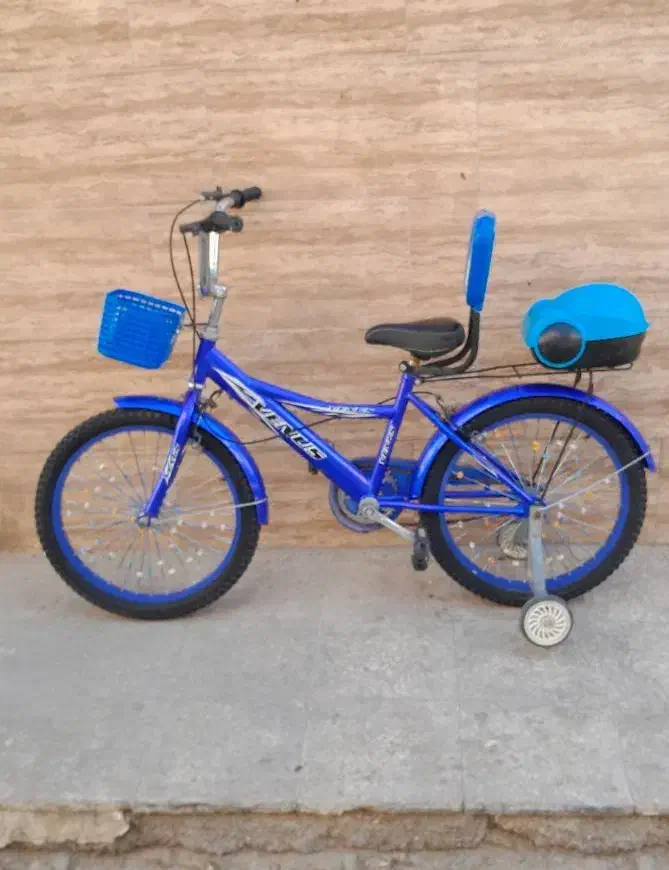 دوچرخه ۲۰ مارک ونوس در حد نو|دوچرخه، اسکیت، اسکوتر|قم, علی آباد سعدگان|دیوار