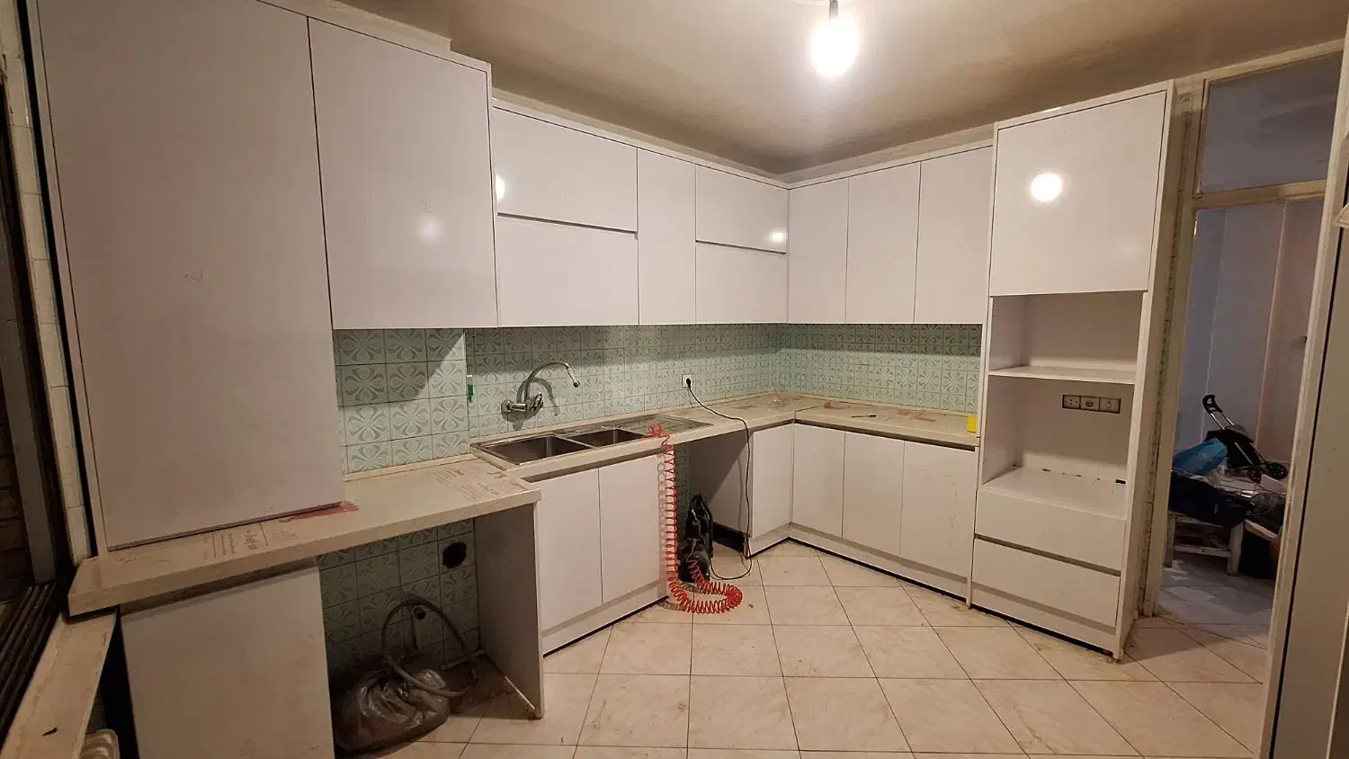 ساخت کابینت، کمد دیواری و درب های چوبی آشیانه|خدمات پیشه و مهارت|تهران, شهرک ابوذر|دیوار