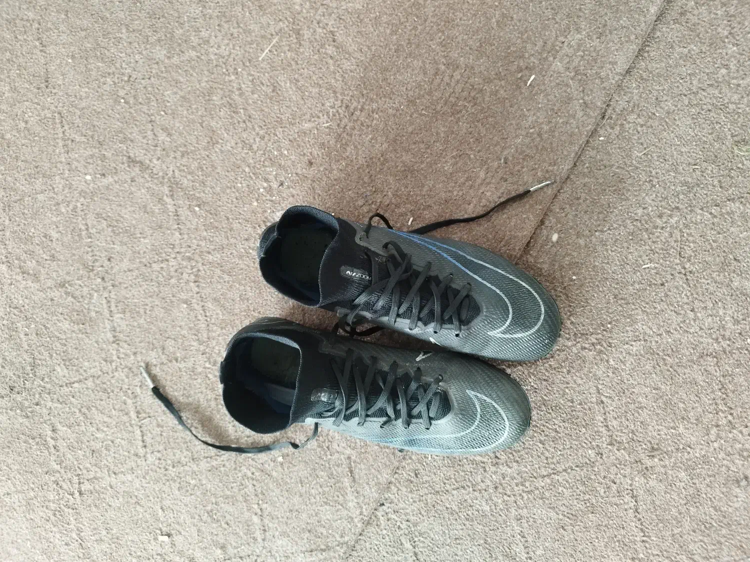 کفش استوک چمن|ورزشهای توپی|آستارا, |دیوار