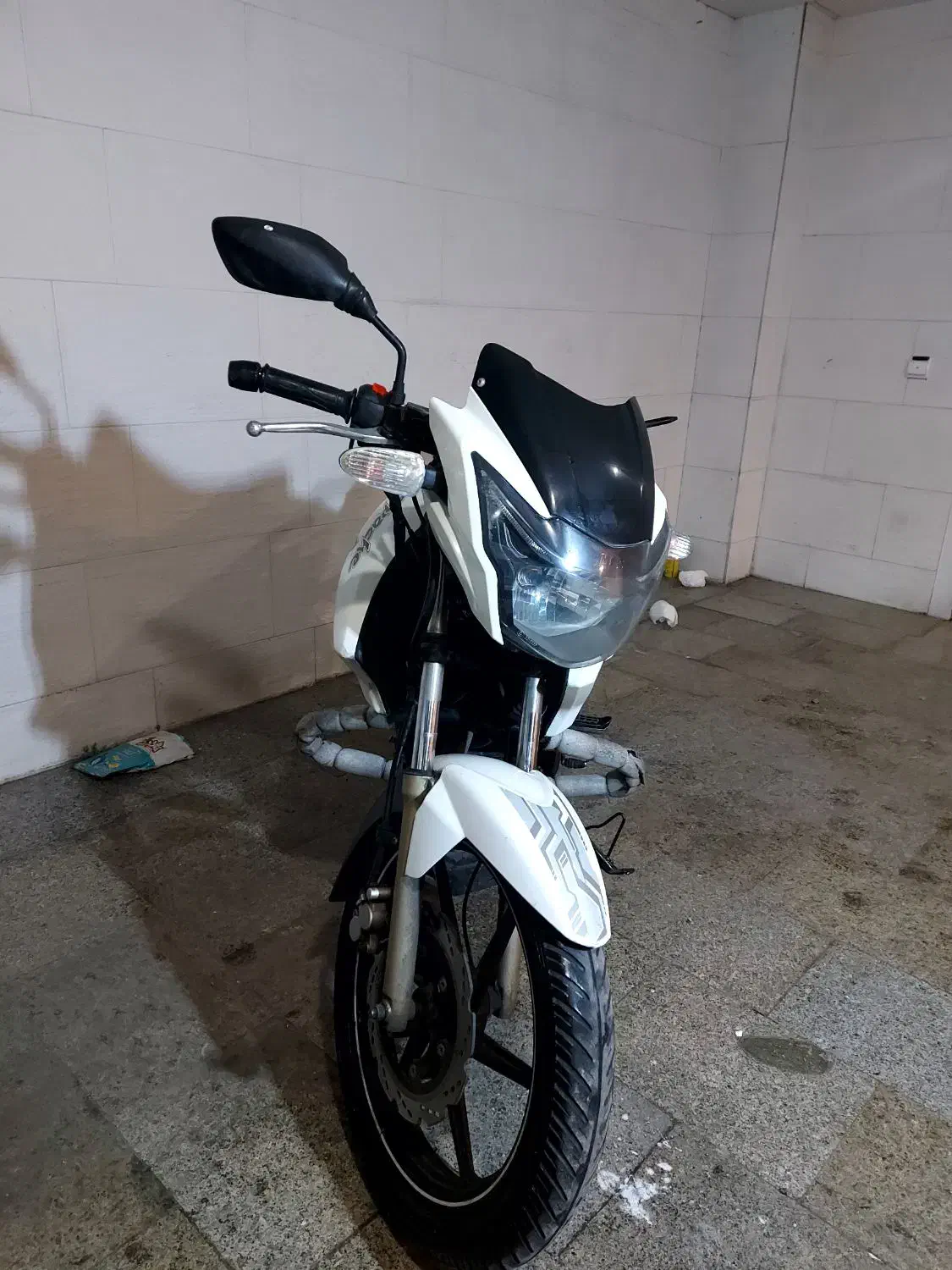 موتور اپاچی ۱۸۰ مدل ۹۲|موتورسیکلت|تبریز, |دیوار