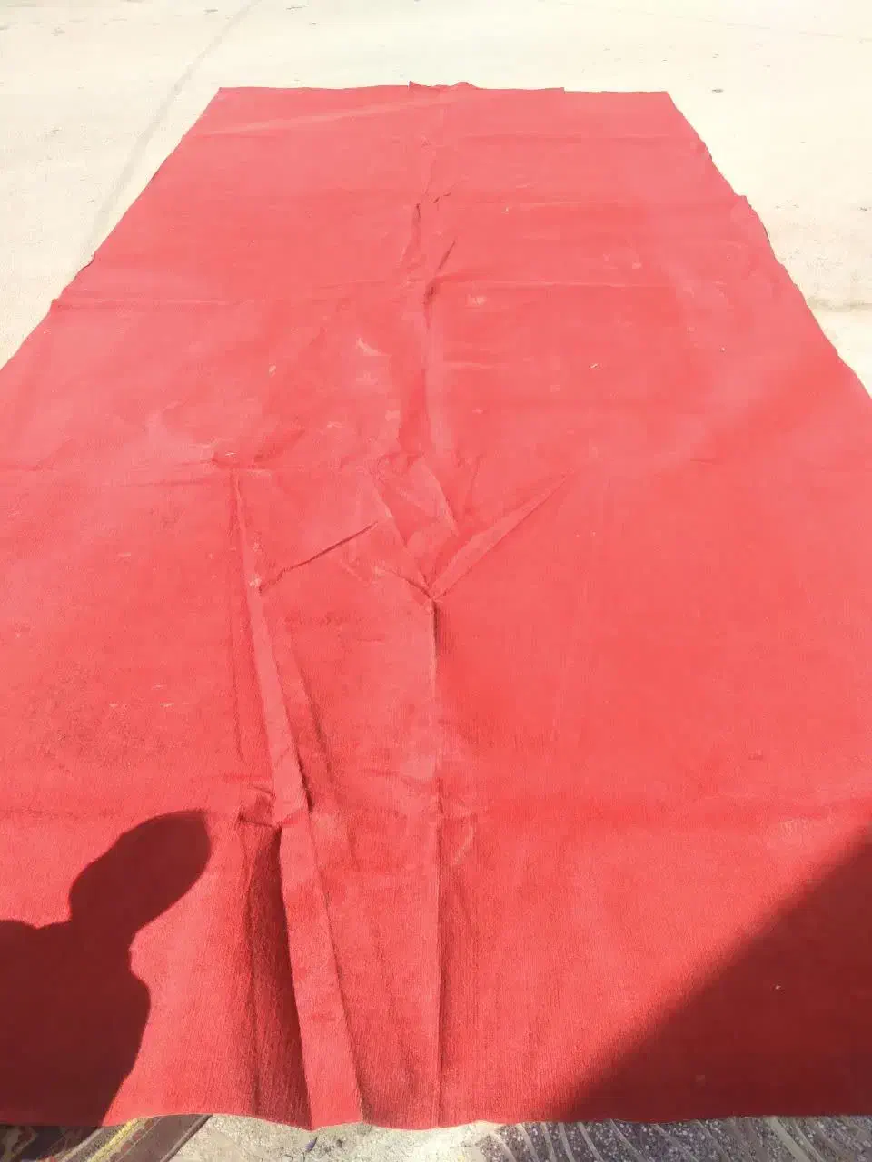 موکت در رنگ و اندازه متفاوت کاملا سالم|موکت|یزد, |دیوار