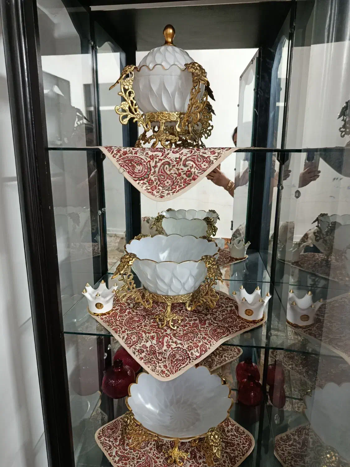 چهار تیکه ظرف دکوری برنز|ظروف سرو و پذیرایی|قم, بلوار امین و ساحلی|دیوار