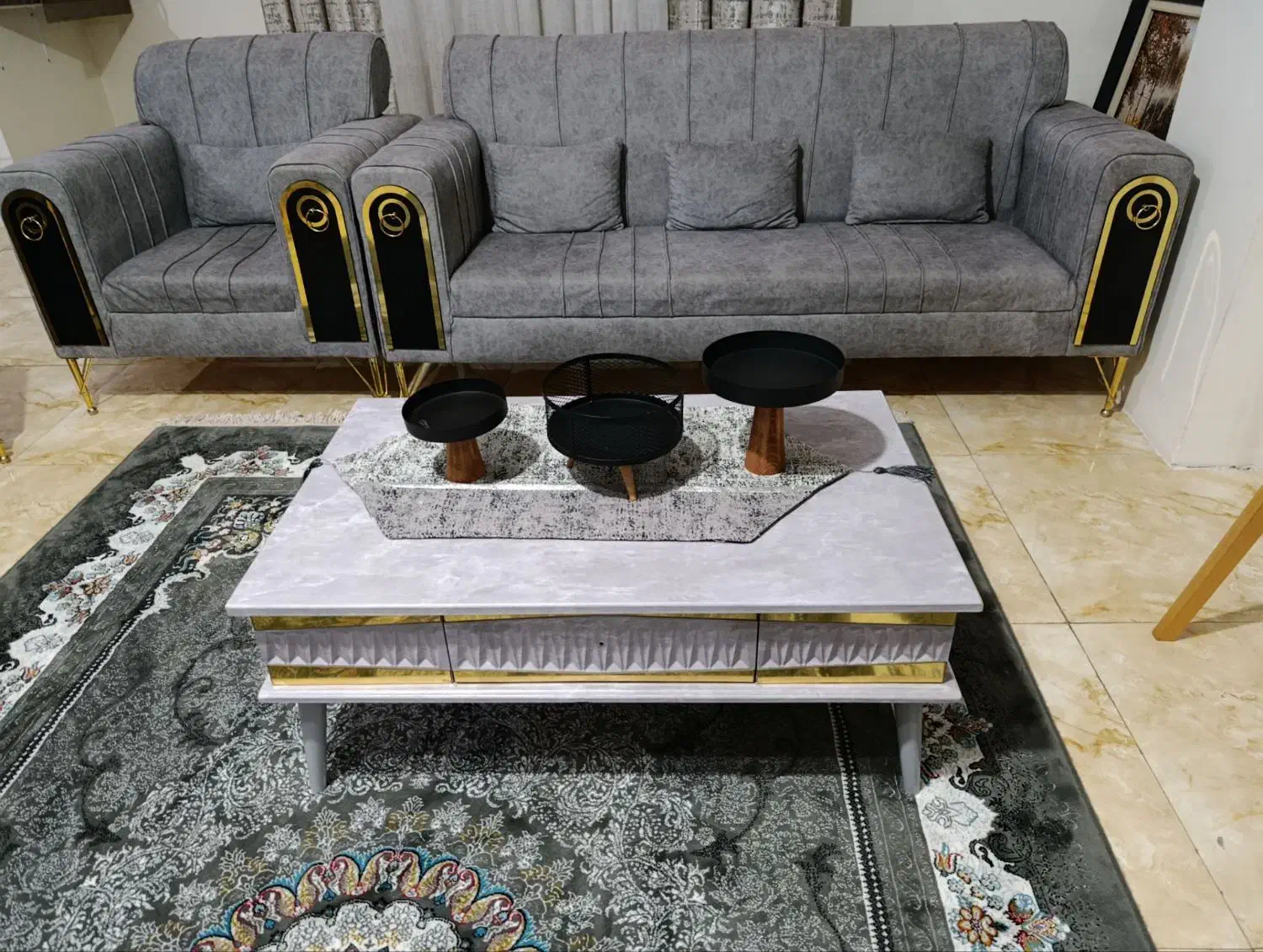 مبل هفت نفره ، آینه کنسول و جاکفشی|مبلمان خانگی و میز عسلی|شهریار, شهرک مصطفی خمینی|دیوار