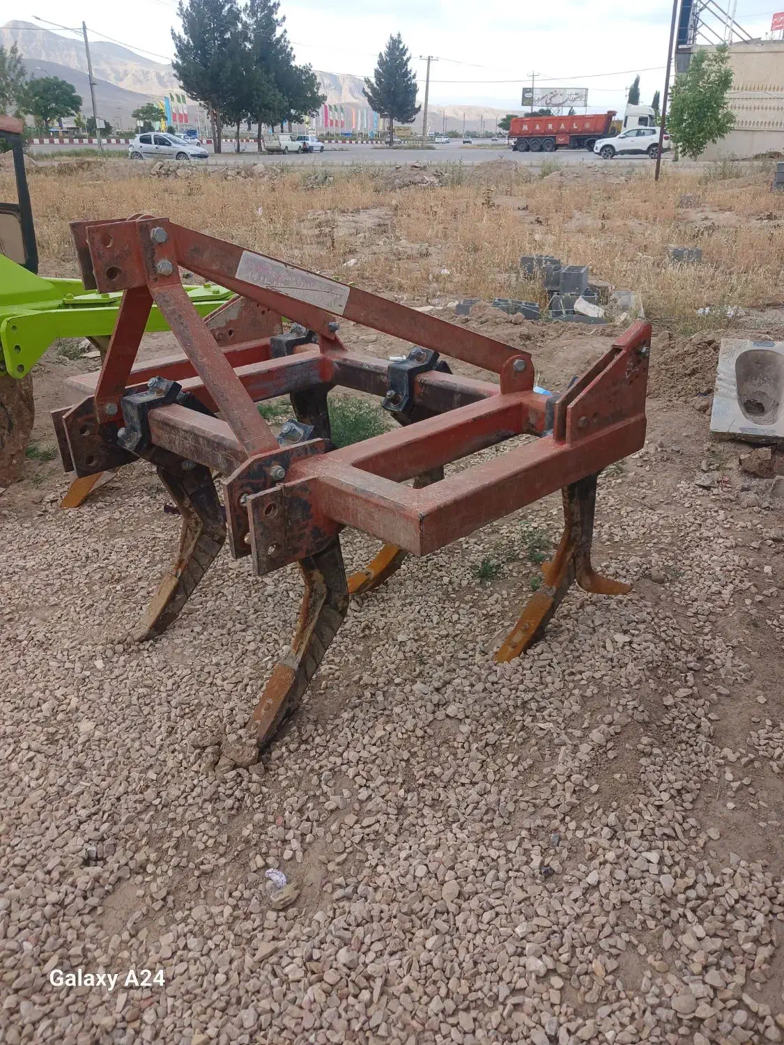 چیزل ۵خیش|ماشین‌آلات صنعتی|آشخانه, |دیوار