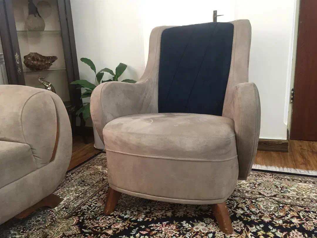 مبل راحتی سالم|مبلمان خانگی و میز عسلی|رشت, انصاری|دیوار