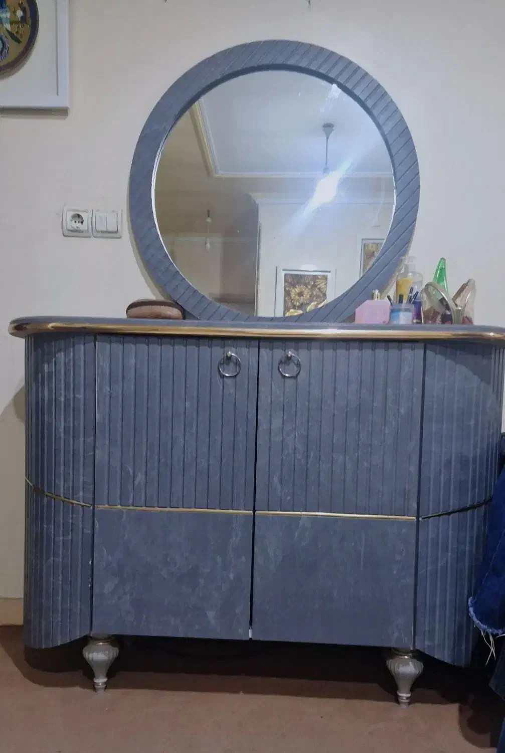 سلام این همه چیزا به فروش میرسد|مبلمان خانگی و میز عسلی|کارون, |دیوار