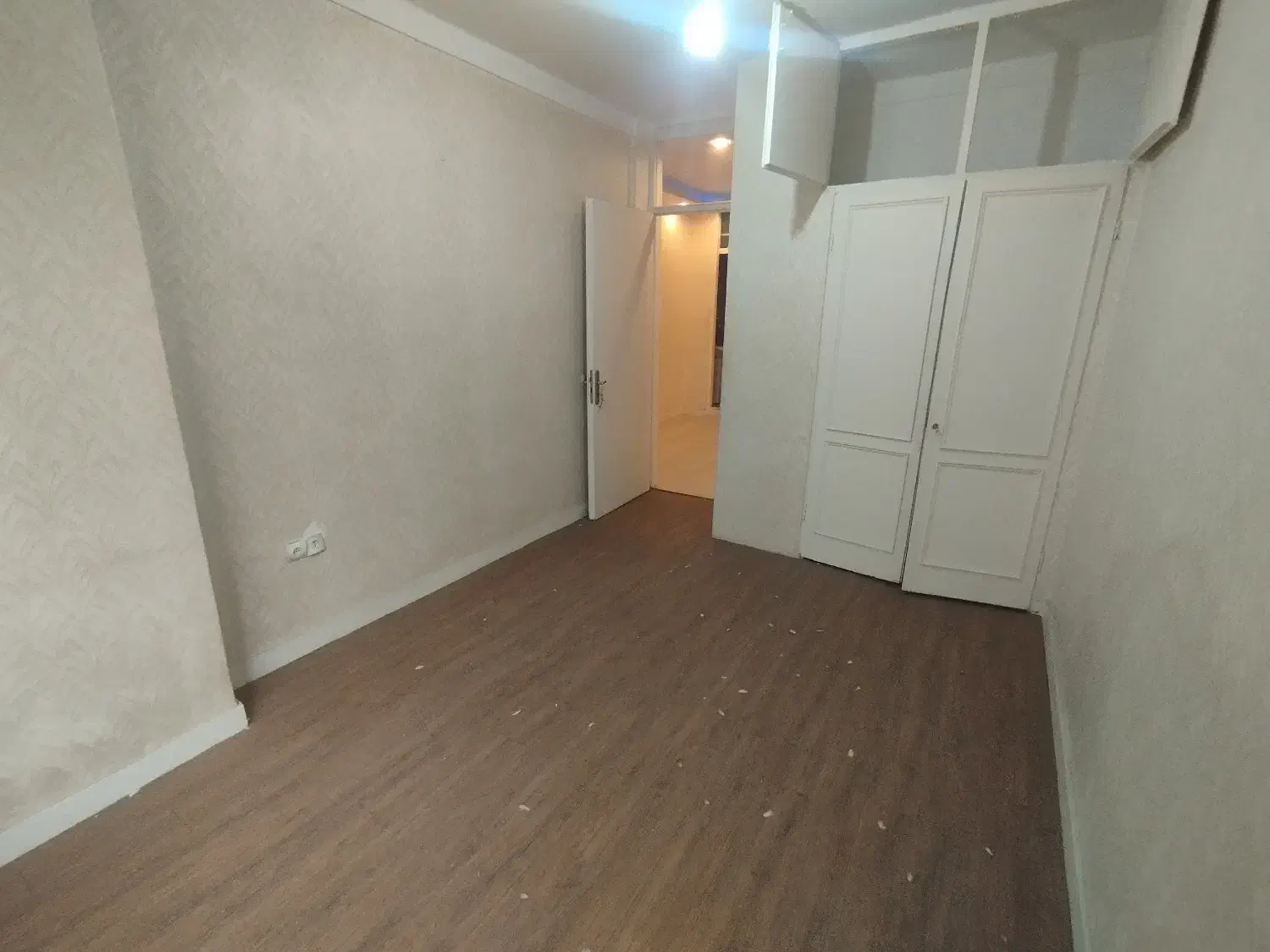 75 متر دو خواب