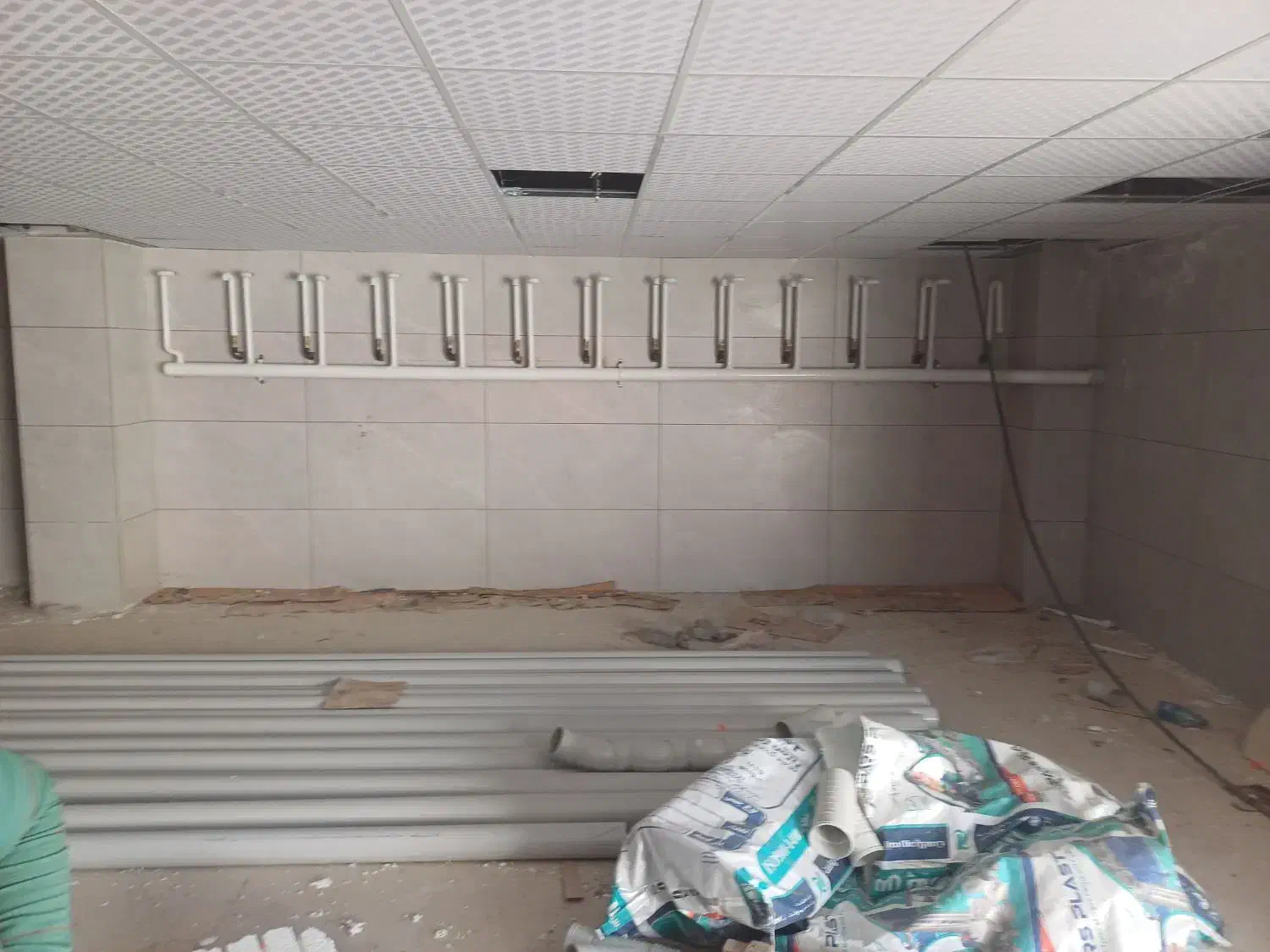 خدمات پایپینگ لوله کشی کاز،آتش‌نشانی و اسپرینکلر|خدمات پیشه و مهارت|ساوه, |دیوار