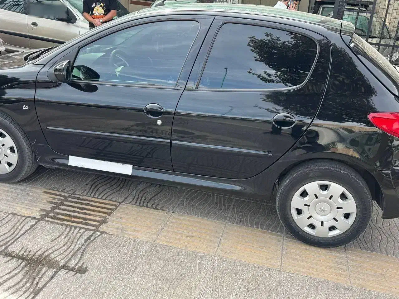 ۲۰۷ دنده ای ۴۰۲ فلز  با وام بانکی و معاوضه|خودرو سواری و وانت|یزد, |دیوار