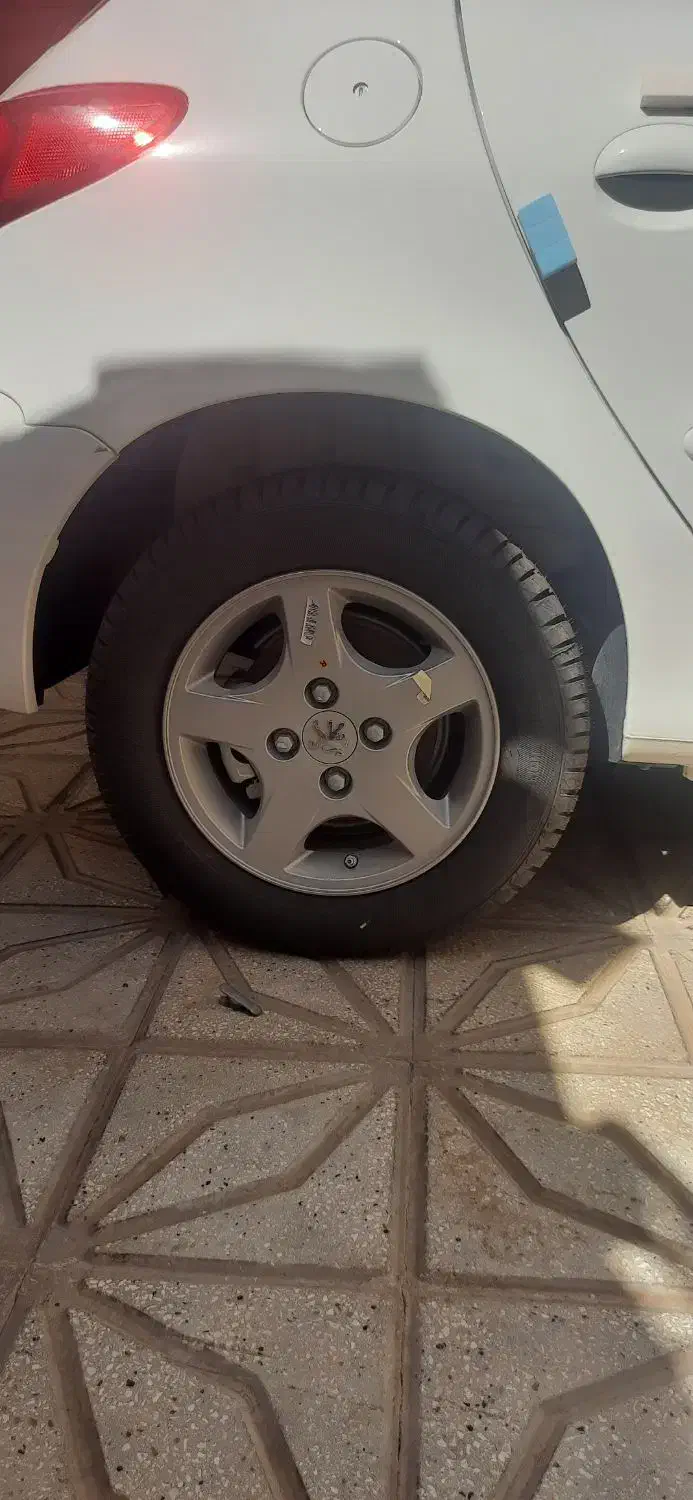 فروش خودرو|خودرو سواری و وانت|بردسکن, |دیوار