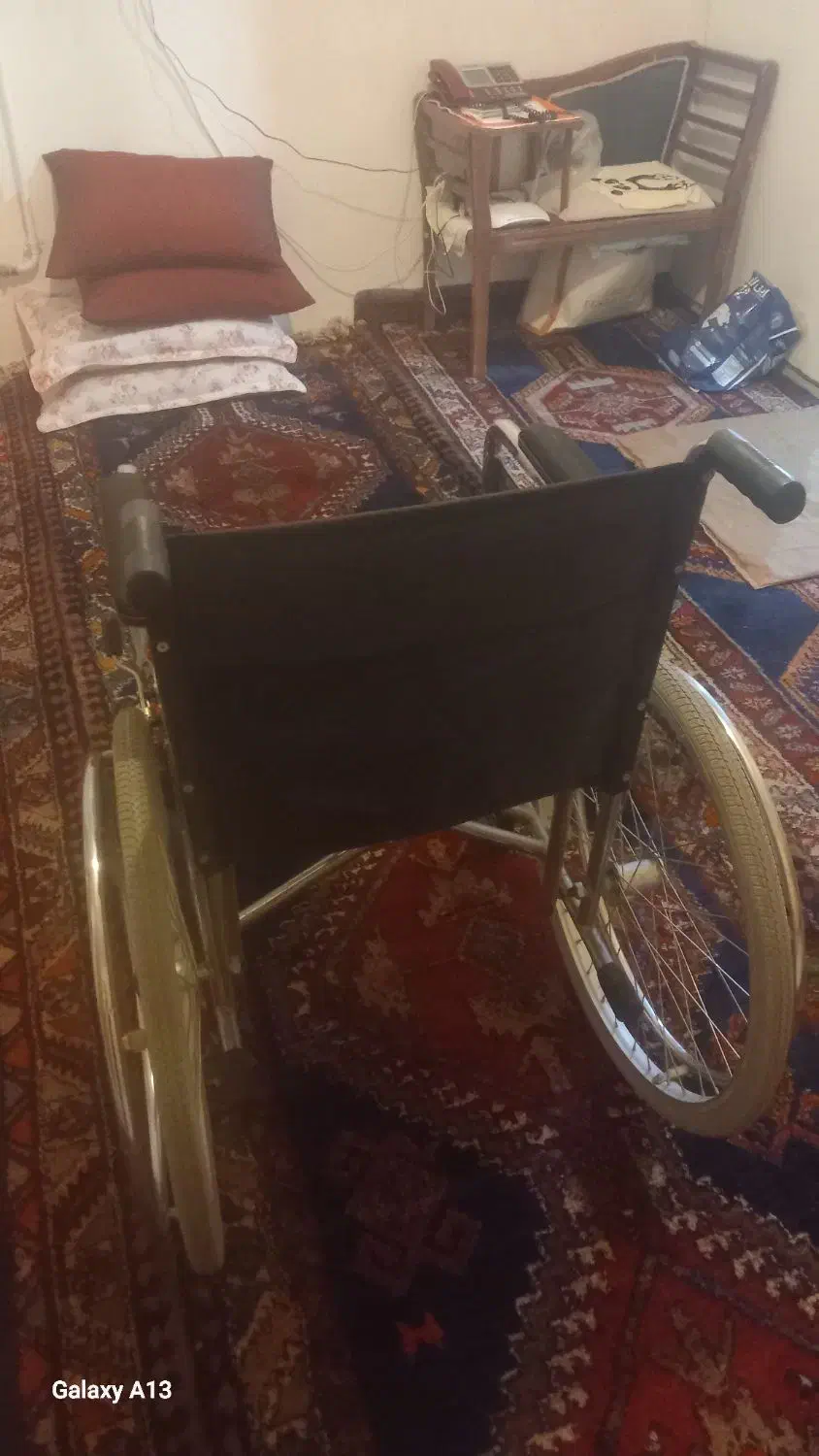 ویلچر|پزشکی|میانه, |دیوار