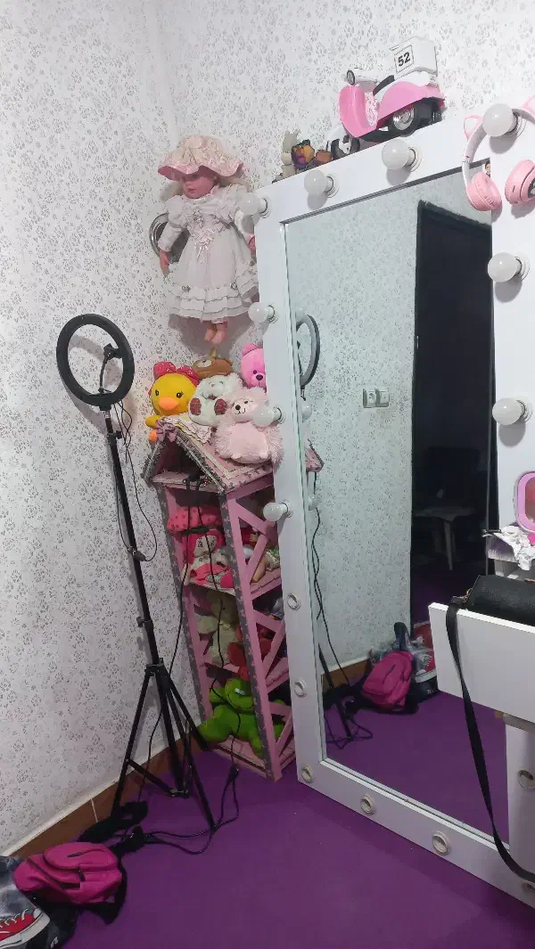 آینه قدی شلف چهارشنبه|آرایشگاه و سالن‌های زیبایی|رشت, معلولین|دیوار