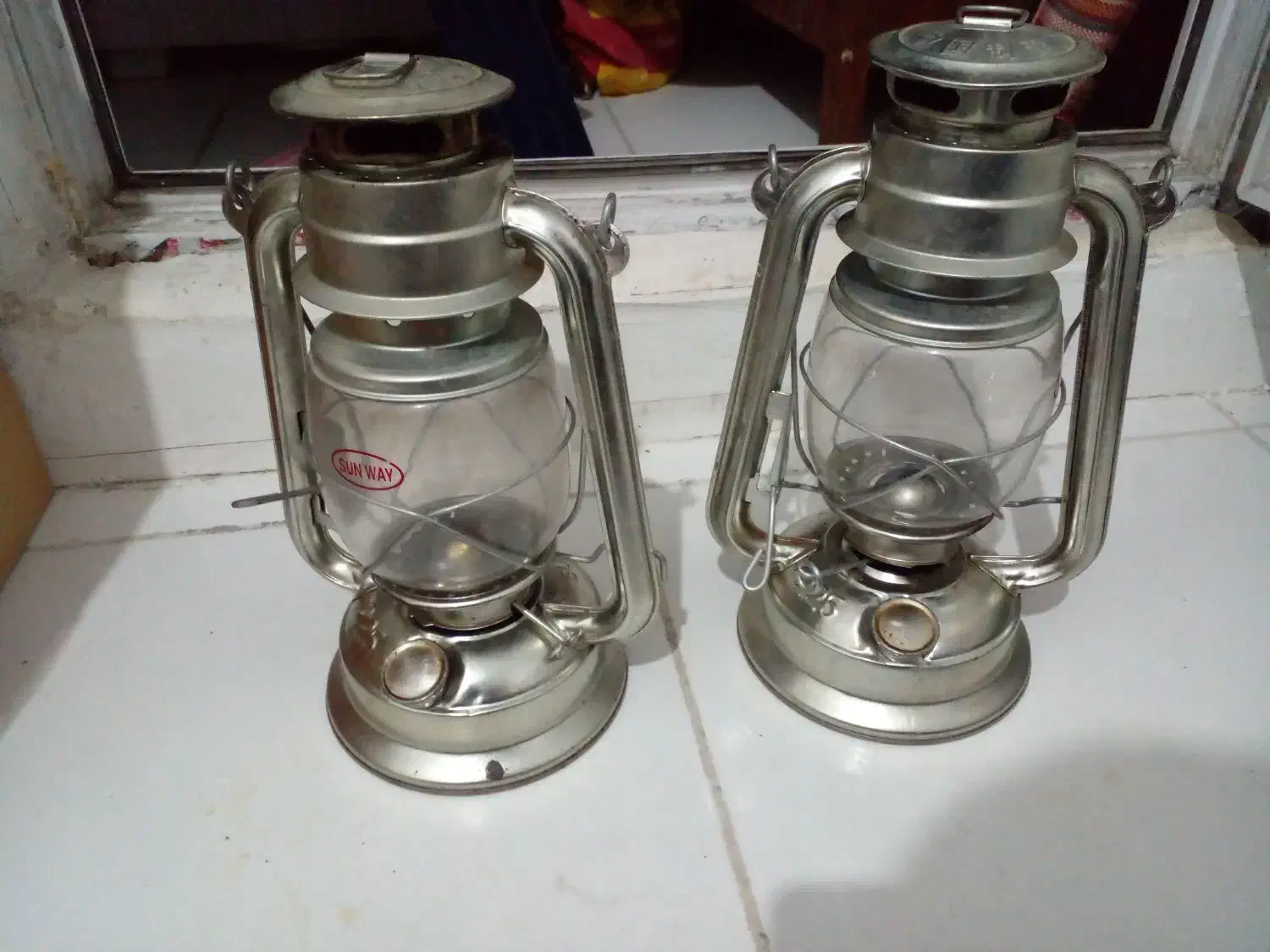 فانوس|لامپ و چراغ|ایلام, |دیوار