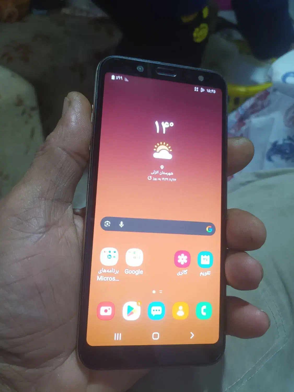 یکدستگاه گوشی سامسونگ A6 با حافظه ۳۲ با جعبه|موبایل|بندر انزلی, شالیور|دیوار