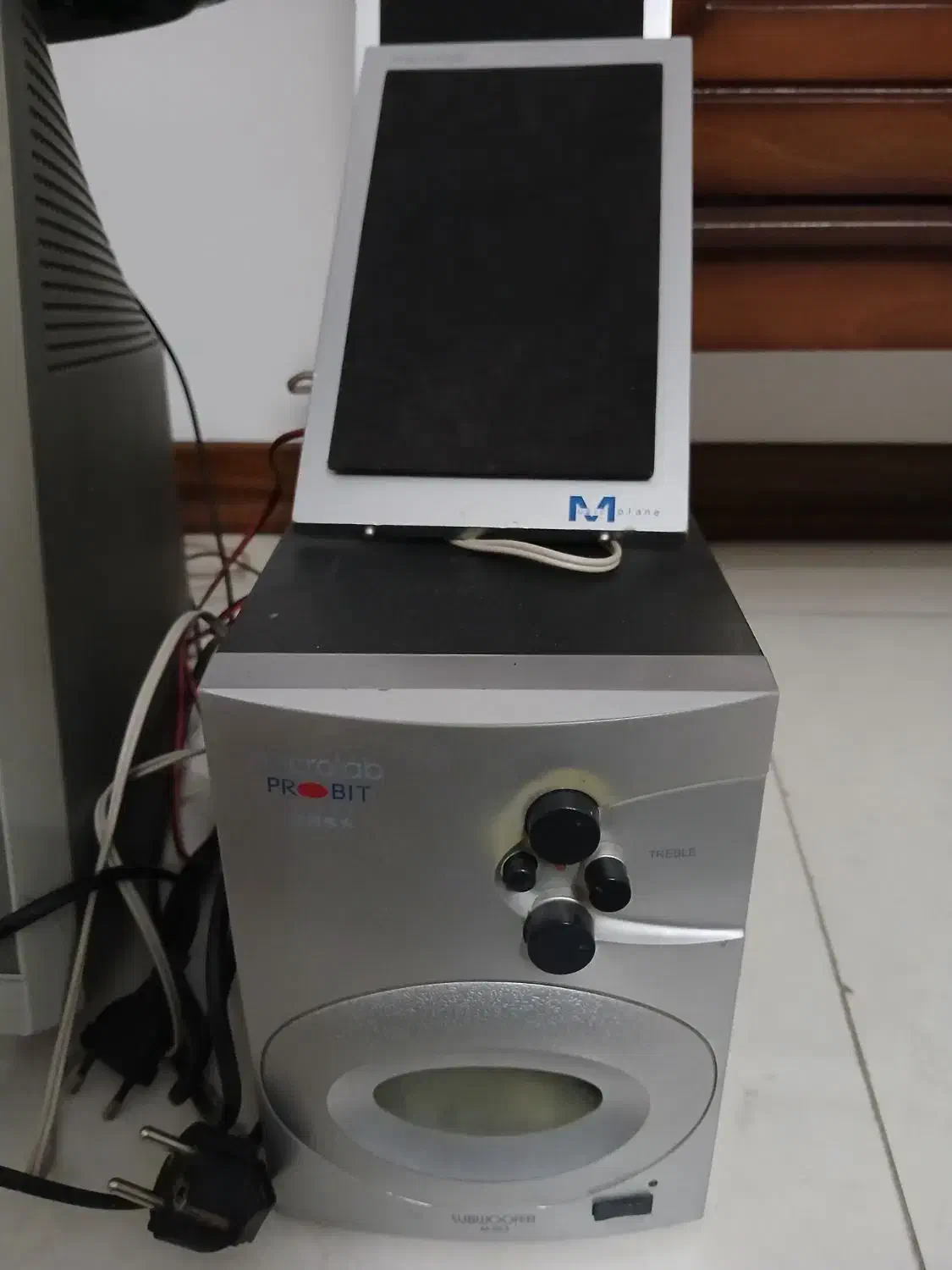 کامپیوتر|رایانه رومیزی|قدس, شهرقدس|دیوار