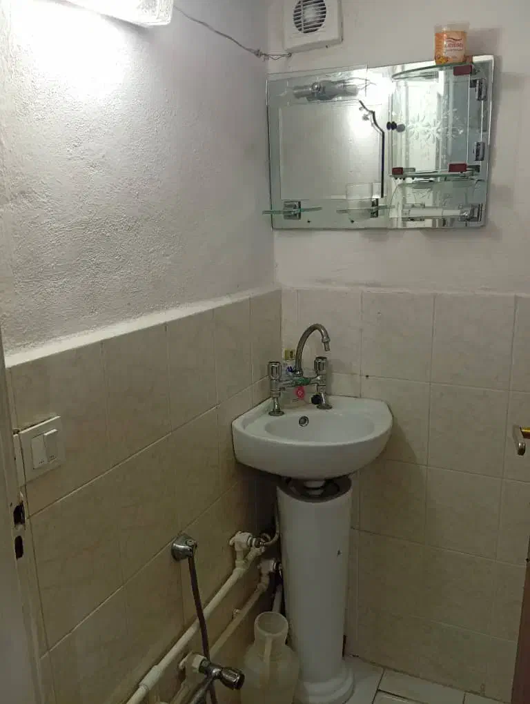 (رهن)35متر 1خواب 20ساله تمیز