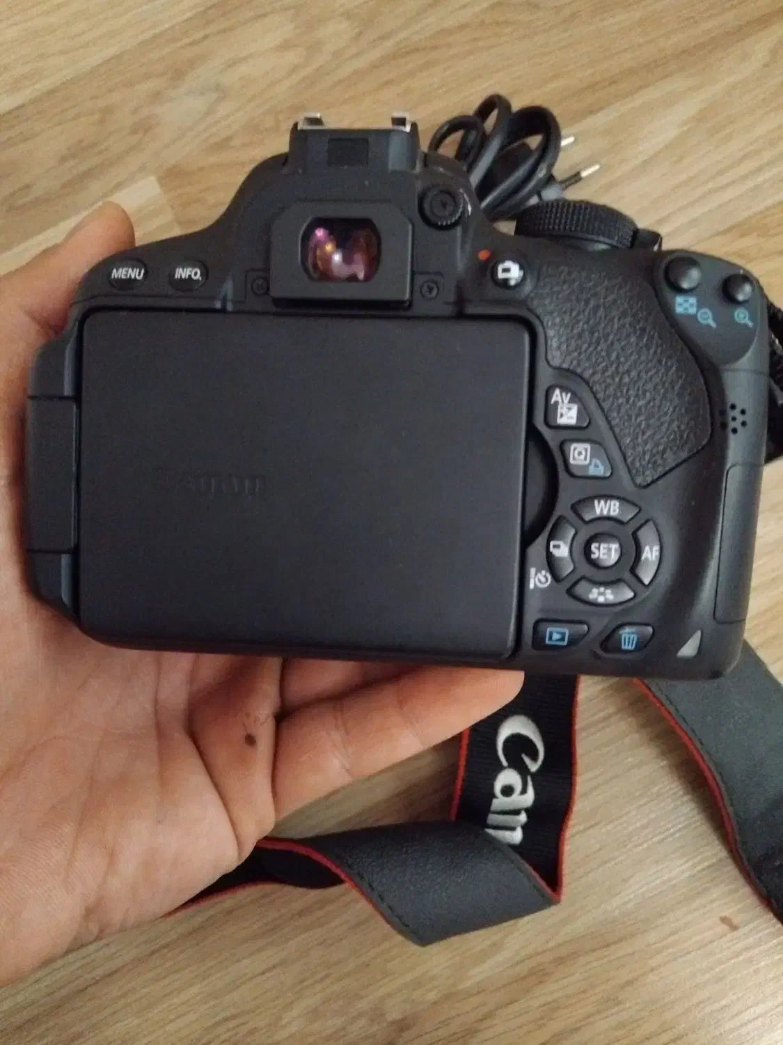 دوربین Canon 700D|دوربین عکاسی و فیلمبرداری|ری, دولتآباد|دیوار
