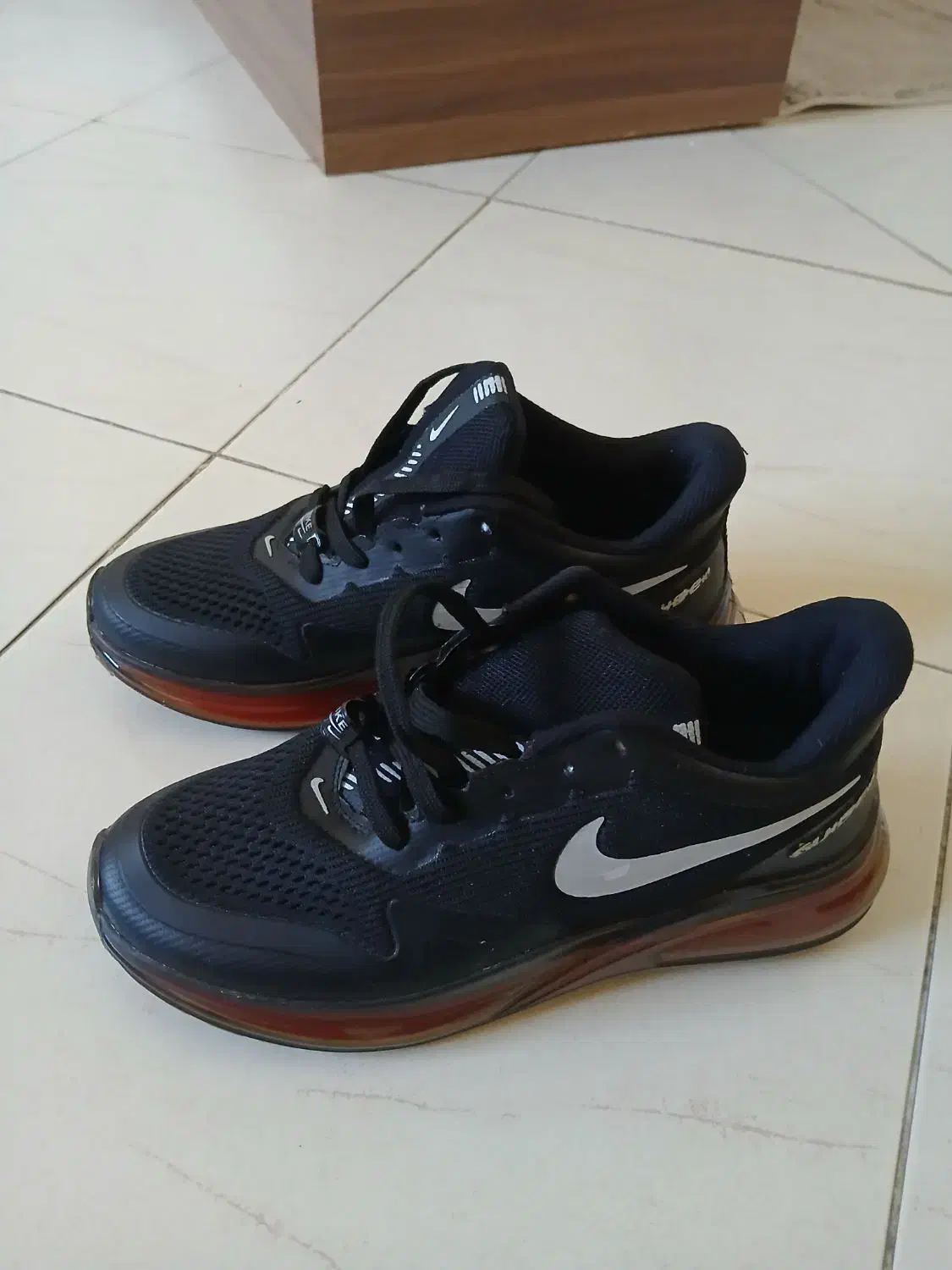 کفش اسپرت شیک|کیف، کفش، کمربند|شاهینشهر, مخابرات (شهید بهشتی)|دیوار