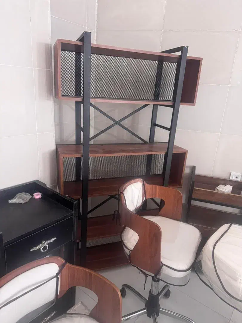 فروش تجهیزات اتاق پوست ،تخت ،صندلی، ترولی|آرایشگاه و سالن‌های زیبایی|بندر دیر, |دیوار