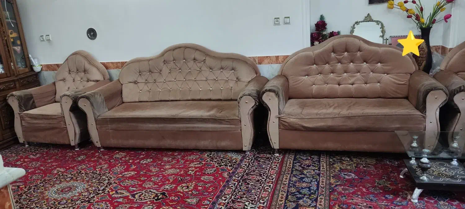 مبل ۷ نفره همراه ۳عدد جلو مبلی|مبلمان خانگی و میز عسلی|گوگان, |دیوار