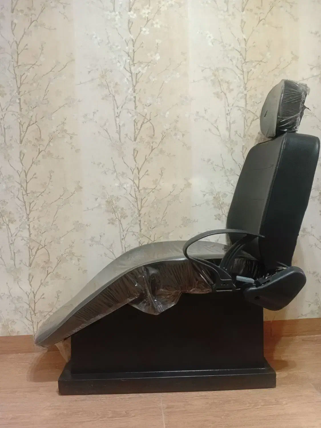 صندلی آرایشگاه نو نو بانصف قیمت|آرایشگاه و سالن‌های زیبایی|کرمانشاه, |دیوار