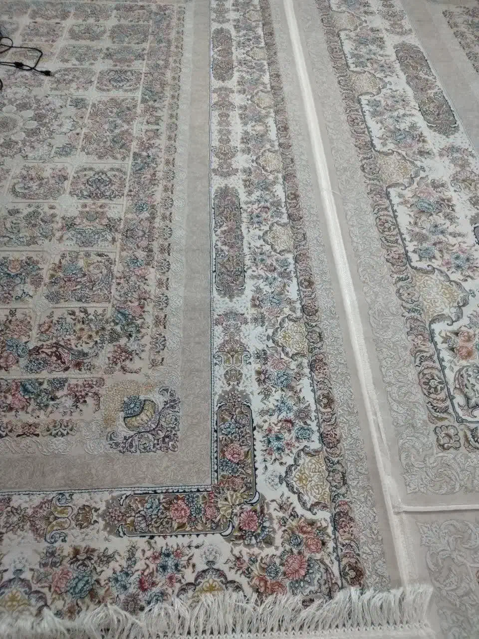 فرش ماشینی 1200 شانه|فرش|قم, نیروگاه|دیوار