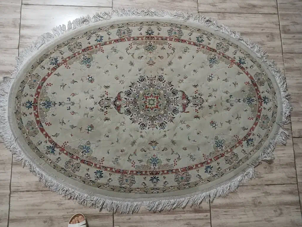 ۲فرش ۶متری به همراه قالیچه زیبا|فرش|رشت, پارک شهر|دیوار