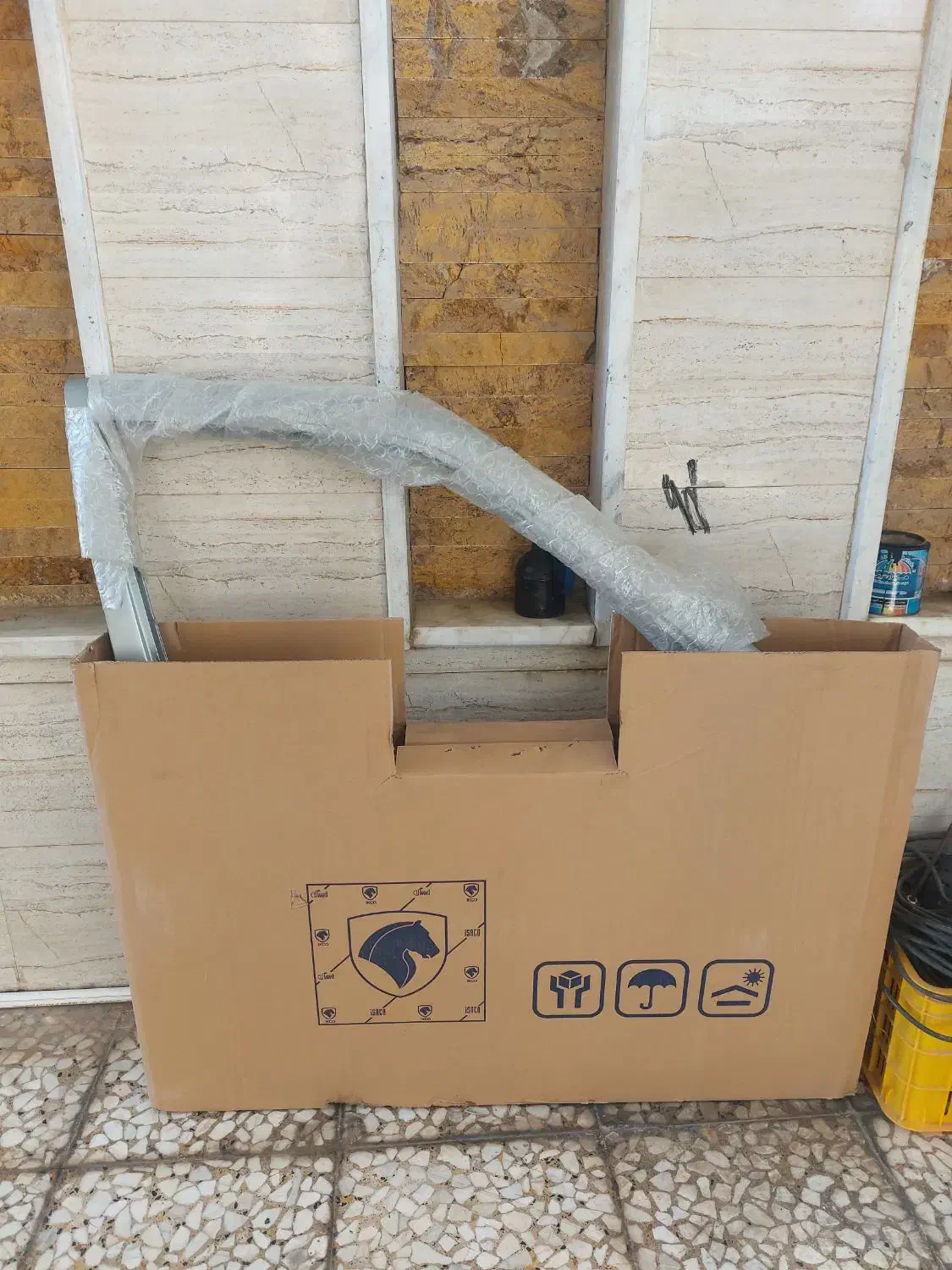 در پژو ۴۰۵ شرکتی آسترزده|قطعات یدکی و لوازم جانبی|شوش, |دیوار