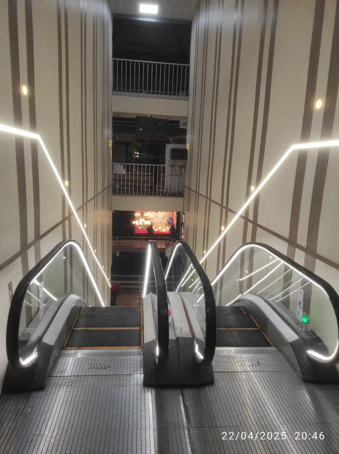 خدمات تخصصی پله برقی|خدمات پیشه و مهارت|تبریز, |دیوار