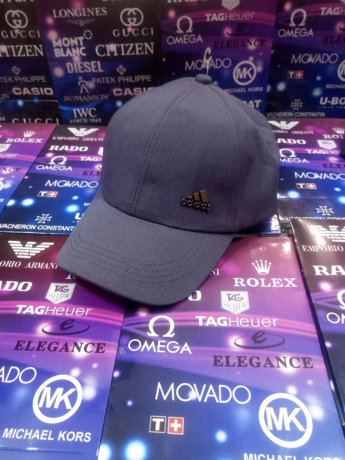 انواع کلاه نقاب دار و شاپو، باکت|لباس|فردیس, سرحدی|دیوار