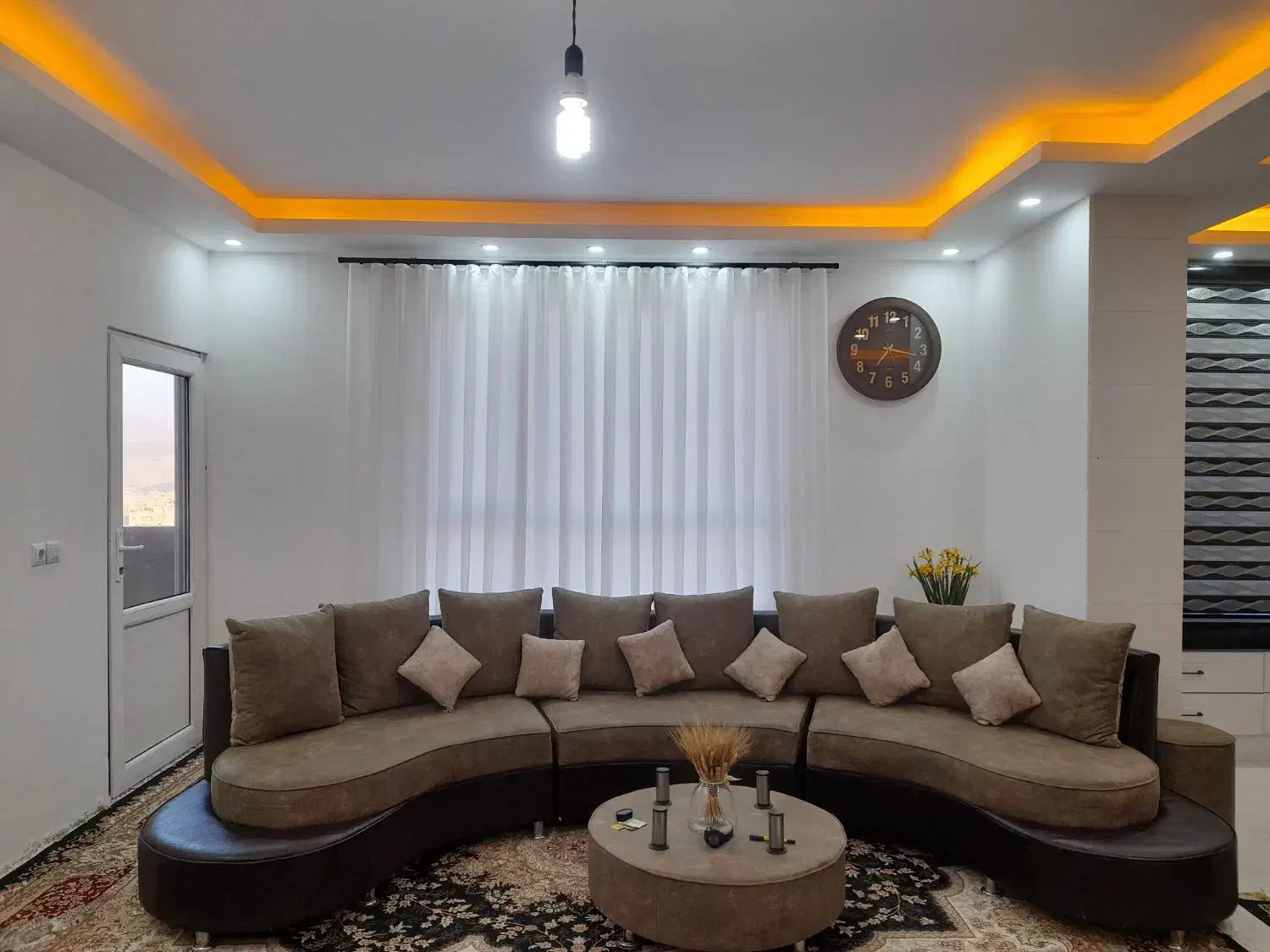 مبل راحتی|مبلمان خانگی و میز عسلی|خرم‌آباد, |دیوار