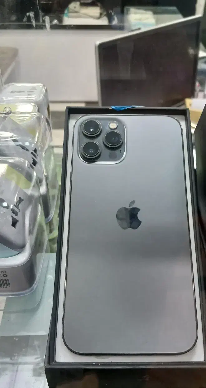 12promax بسیارتمیز|موبایل|برازجان, |دیوار