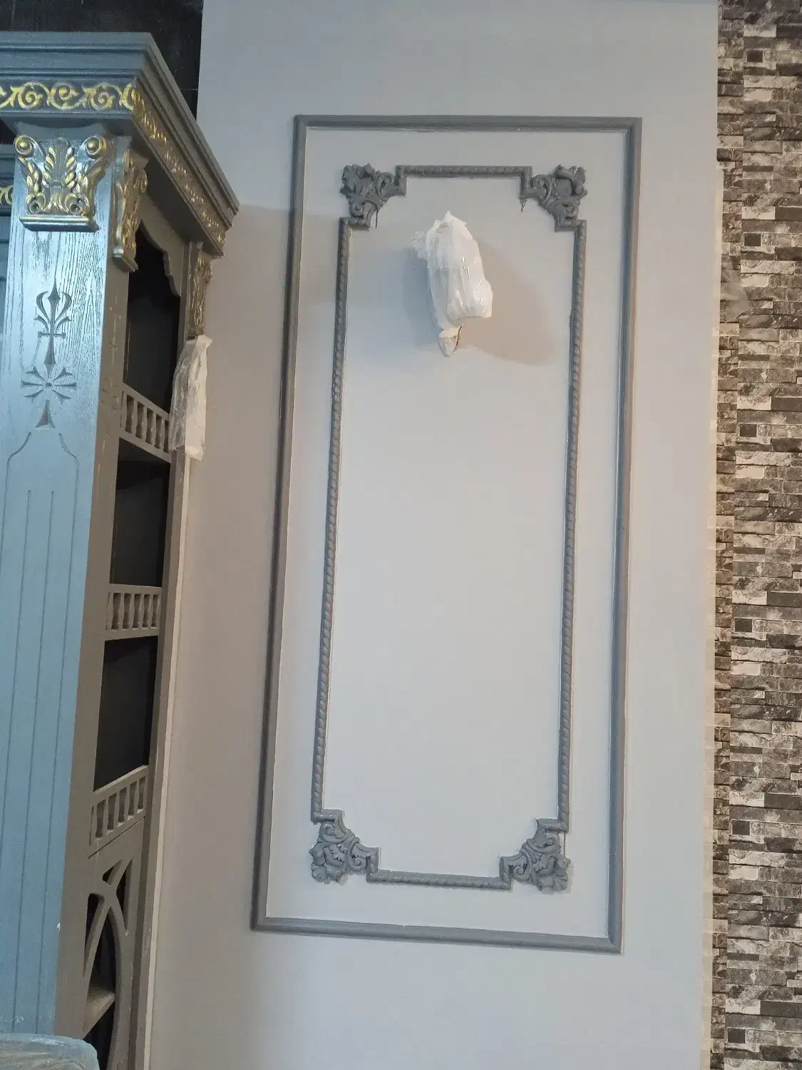 نقاشی ساختمان.نقاش ساختمانی.نقاش ساختمان.قاب گچی|خدمات پیشه و مهارت|مشهد, وکیل‌آباد|دیوار